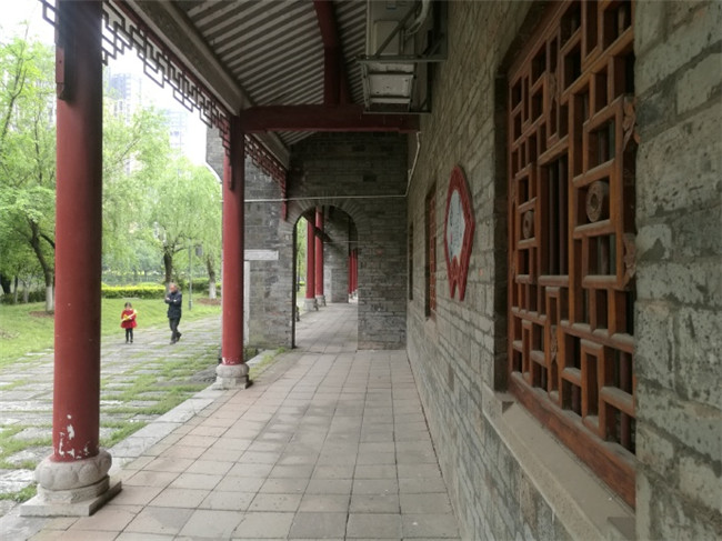 仿古門(mén)窗工程案例